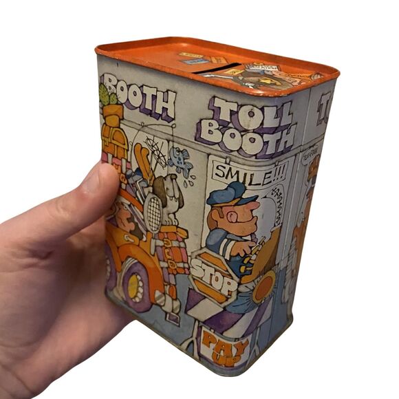 Vintage Hallmark Toll Booth Tin Bank, 70s Toll Booth Operator Graphics Coin Bank - Picture 2 of 9